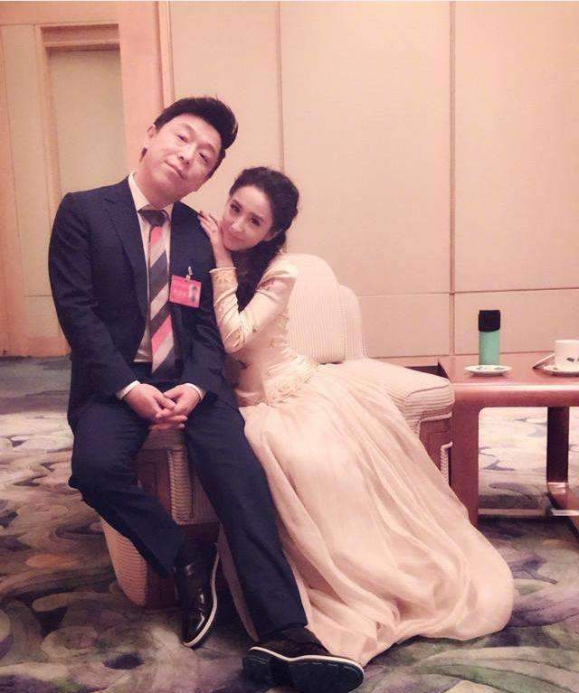 包贝尔|她被黄渤追13年，成名后对她还是不离不弃，如今45岁却被黄渤宠上天！