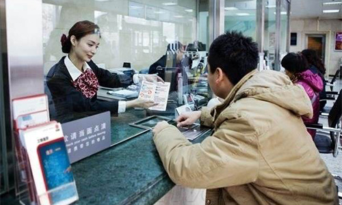 银行|这一岗位正在加速消失！年内1700多家网点关闭，“铁饭碗”没了？