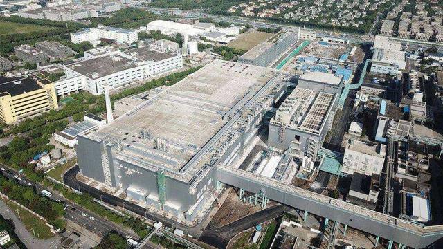 |中芯国际正式确认：就算没有ASML的光刻机，也能造出7nm芯片