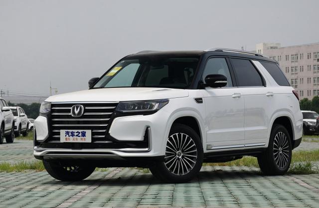 长安CS95|上市前吹上天，气场直逼BBA；上市后降价两万无人理