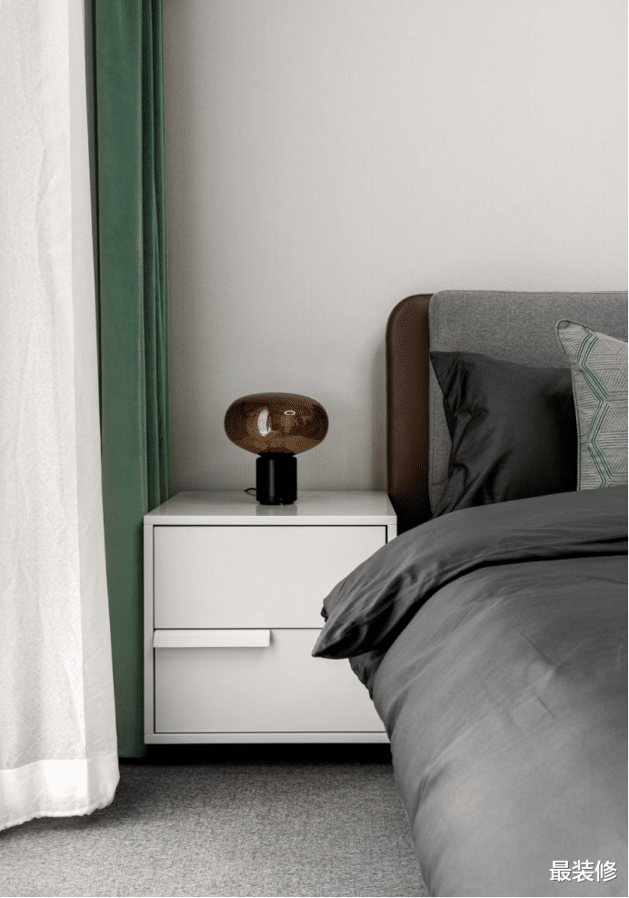 大户型|5层409平超大户型，白色为主的温雅美居，三层休闲区最为出彩