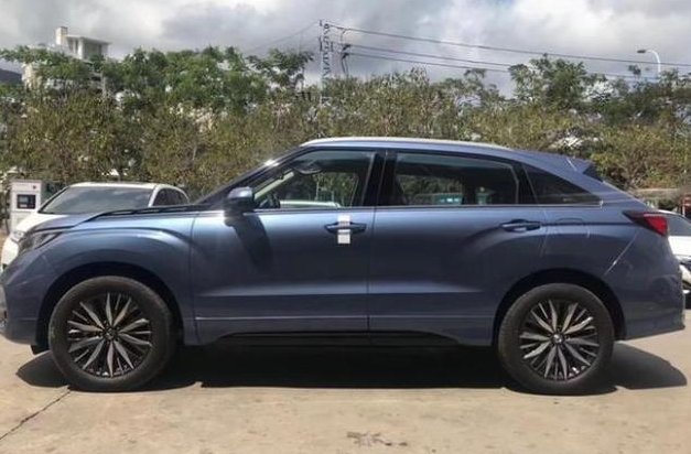 b级车@全新本田冠道下周二上市，新增10余项配置，1.5T/2.0T配电动尾门