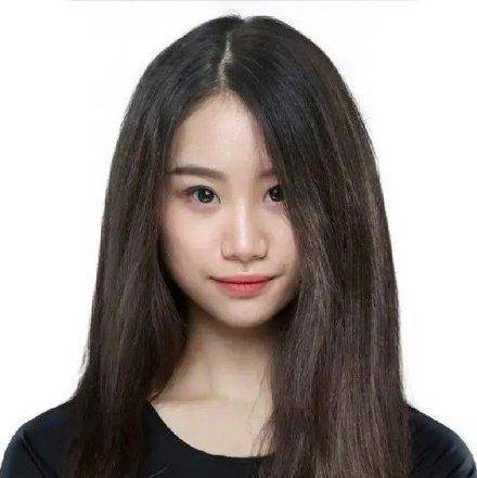 『Uzi』LPL众多职业选手被P女装照，UZI齐刘海，Godv短发，乐言毫无违和感！