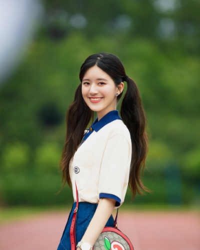 以家人之名|赵露思又官宣一档新剧，看清男主是谁后，网友：熬夜也要追