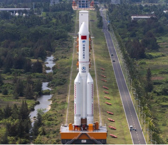 「卫星」首飞任务圆满成功!中国迈入世界第一梯队,揭秘四大“黑科技”