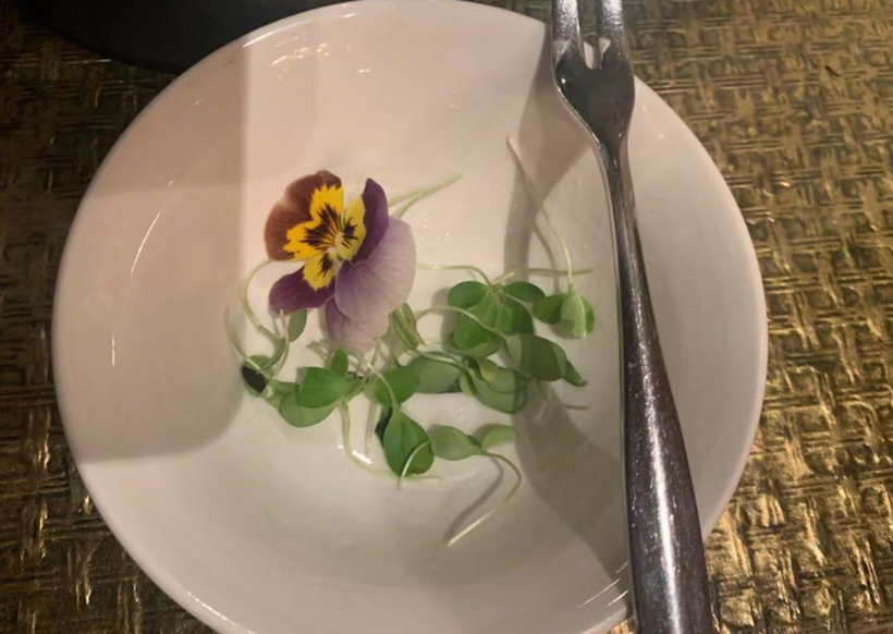 沈腾|沈腾减肥成功晒健身照，网友：校草回归！