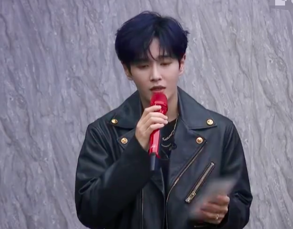 李汶翰|90后小鲜肉惹争议，表演屡次翻车遭狠批，还吃糖反驳一脸无所谓