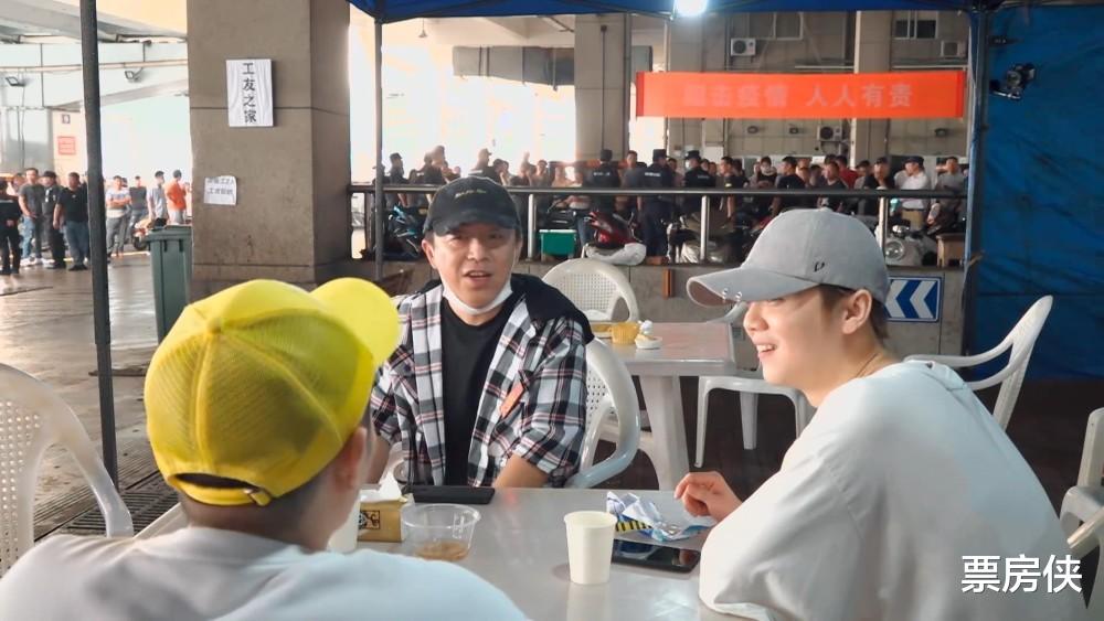 黄渤|当邓超鹿晗陈赫集体被黄渤KO，跑男+鸡条巅峰期内味儿又回来了