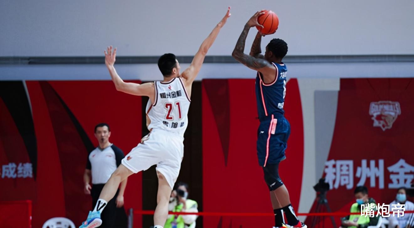 广东男篮|广东+杜锋这次真靠外援！最后17分他造15分，大爆发击沉10连胜不败战舰