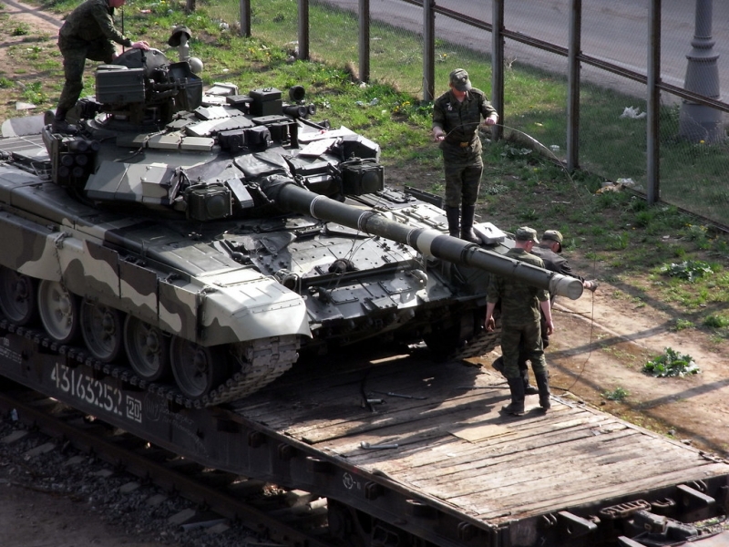 [主战坦克]中美俄坦克载弹量：美国能装42发，俄罗斯43发，我国99A能装多少