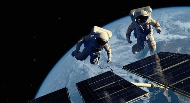 北斗导航:在太空出意外的宇航员,尸体飘到其它星球,是否会进化出新生命?