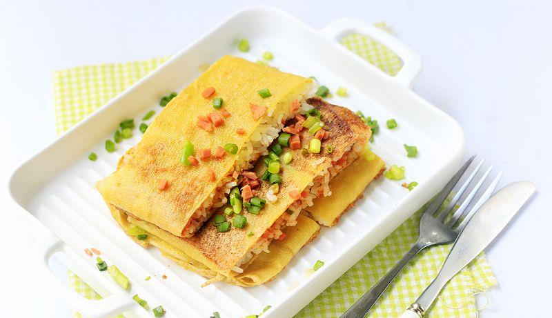 米饭@只要有剩米饭，营养早餐并不难，金黄酥香，从此不用出门吃早餐