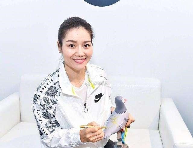「女排」38岁李娜近况：豪掷千万美金购房，为武汉捐300万，婚姻观备受质疑