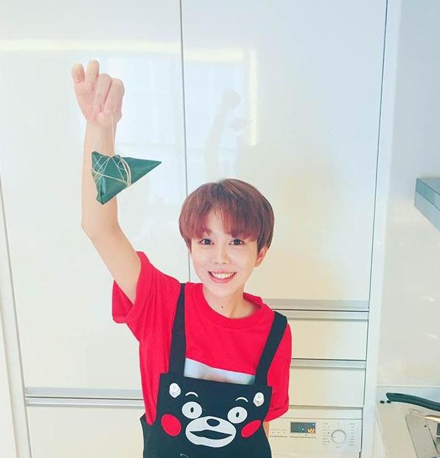 小姐姐：带你看看姜妍住的豪宅，餐桌上都是龙虾大闸蟹，生活也太好了吧