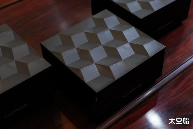 |网件MK63分布式高速路由器，完美解决了我大房子的组网烦恼