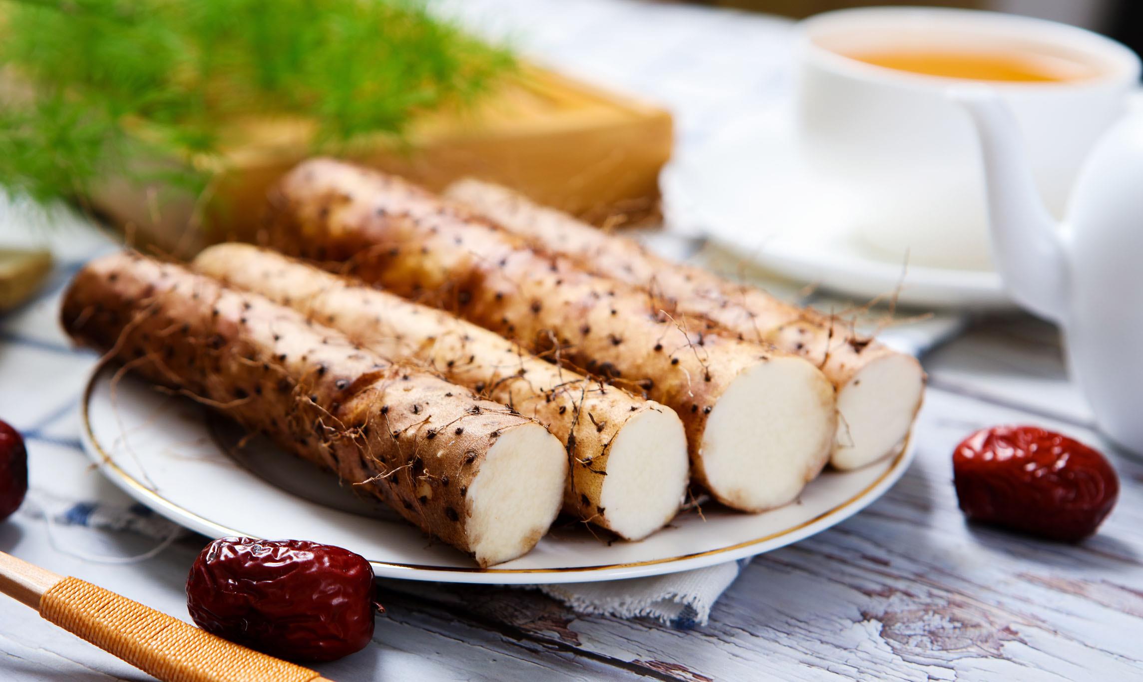 山药@常吃山药，不仅能健脾养胃，还能滋补强身，但有2类人最好别碰