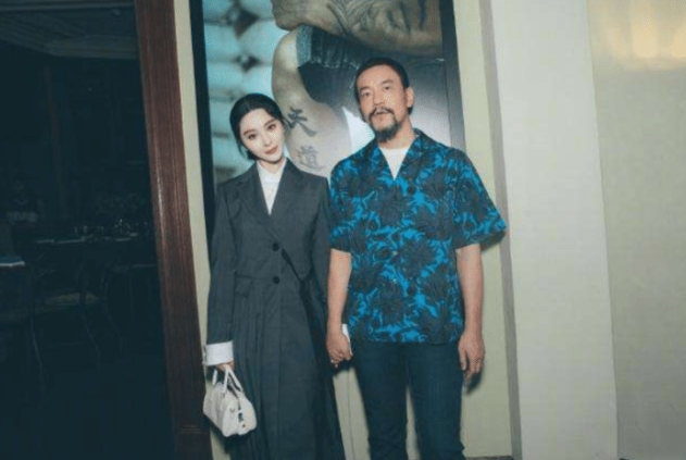 花木兰|李晨已成过去式，范冰冰与廖凡手牵手，同框出镜太甜蜜！