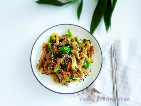 平菇|医生不会告诉你，它是强碱性食物，补血防脱发，上了年纪要常吃