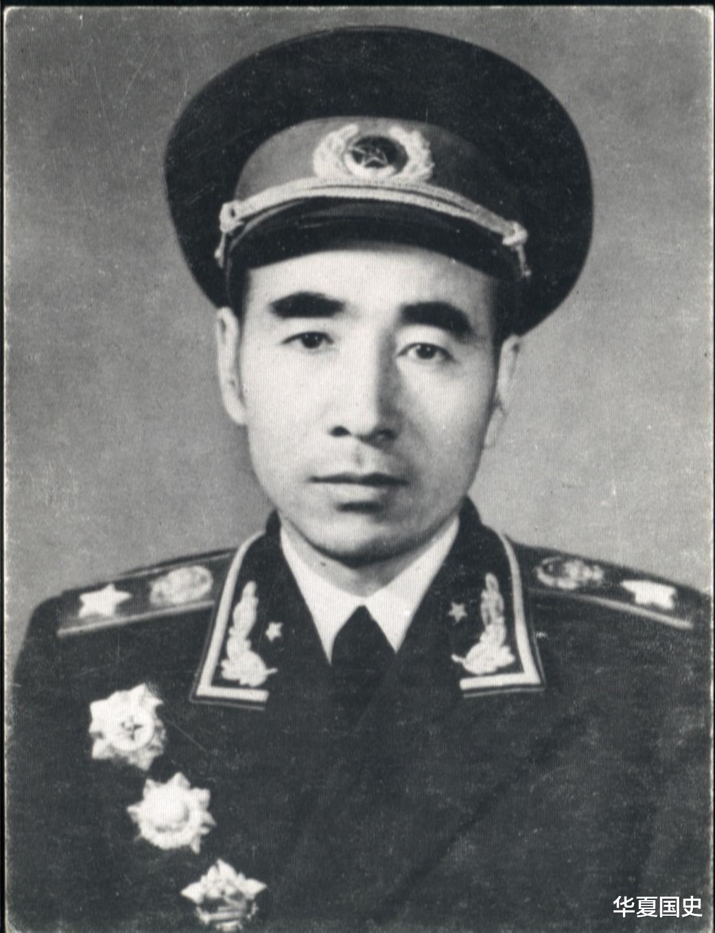 彭德怀|为什么说彭德怀是志愿军司令的最合适人选?有1个因素非常重要