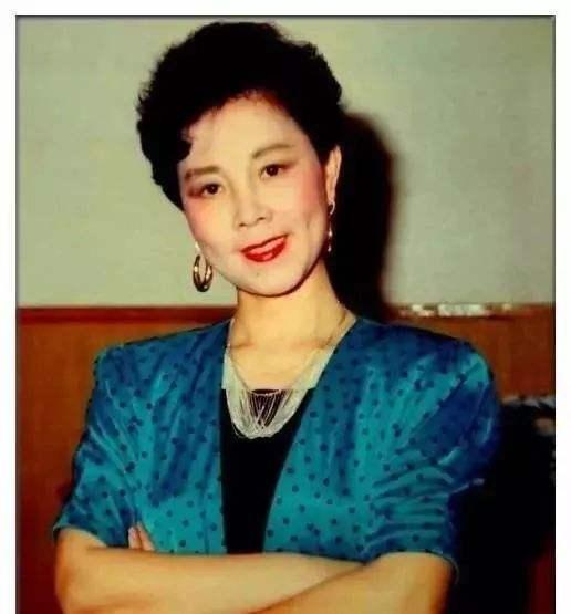 |1994年,阿庆嫂洪雪飞因谎言命丧戈壁,背后全是“贪心”再作怪