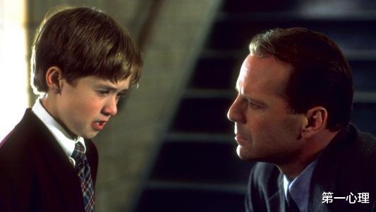 家庭教育|这部纪录片告诉你，贫穷被遗传，不是因为不努力，而是这三个原因