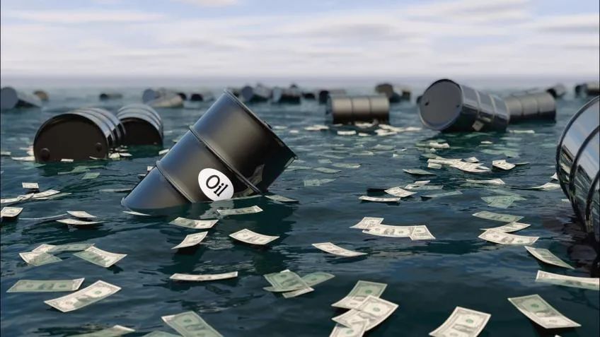 「原油」为什么不趁油价下跌大量购入原油并注入油田，以备不时之需？