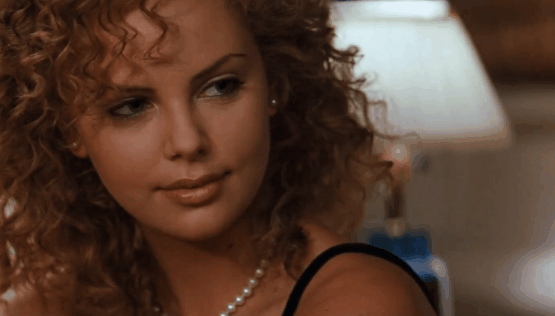 查理兹·塞隆|全球最性感的尤物,她被称为“好莱坞的维纳斯”