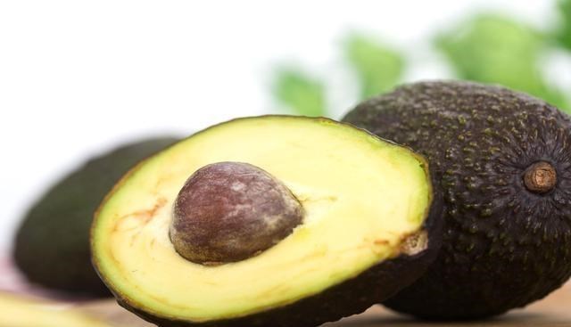 「睡眠」肾好的男人,夜晚睡觉时,四个表现很突出,若你如此,值得庆幸