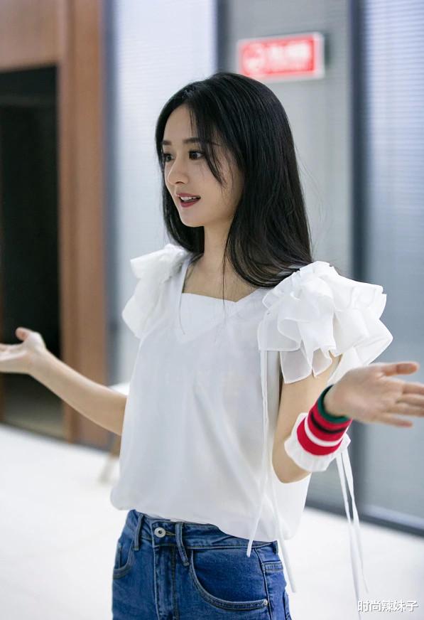 赵丽颖|赵丽颖换发型堪比“整容”，剪初恋头变身少女，还是冯绍峰眼光好