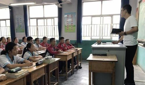 【教师】中考结束，成绩优秀的学生突然不再和老师联系，其中原因有哪些？