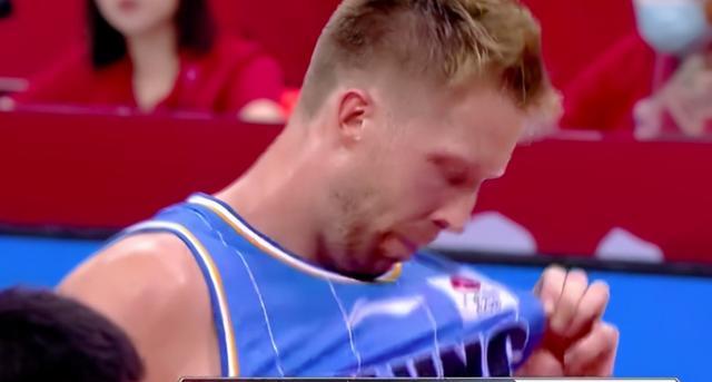 浙江男篮|耻辱一战！夺冠第1大热门被全华班双杀，外援打20分钟都赢不了