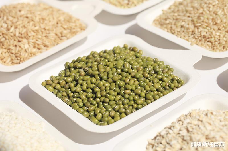 脂肪肝|“多吃3黄，少吃3白”坚持下去！脂肪肝，高尿酸跟你说拜拜！