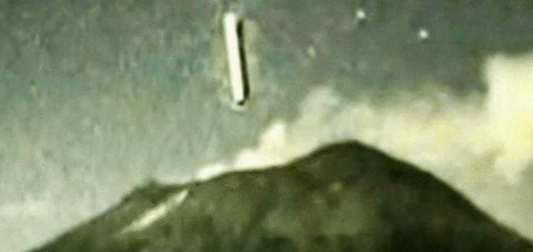 科学家@人类并不是地球的统治者?科学家:他们通过火山口进入地下基地!