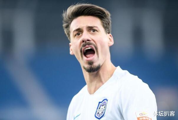 瓦格纳|官宣！中超巨星外援如愿以偿，正式被解约，放弃6千万人民币年薪！