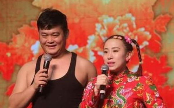 春晚|她被赵本山带上春晚爆红，后嫁渣男却遭抛弃，今与儿子独自生活