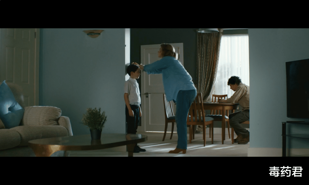 [扎心]中国人最扎心的事，被歪果仁拍成了恐怖片