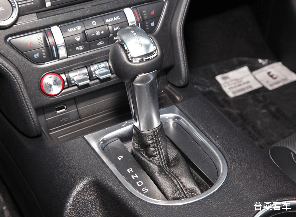 「奇瑞」离梦想最近的超跑!配无框门比718拉风,爆299Ps,36.98万纯进口