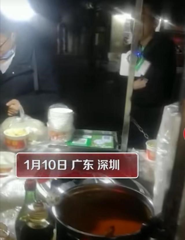 慢慢融化 深圳“美女摊主”走红，3名顾客自己动手做早餐，网友：我也想去