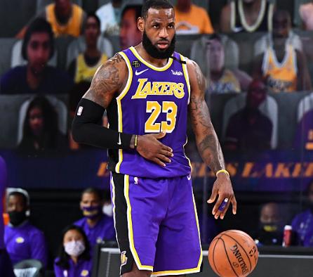 勒布朗·詹姆斯|比肩贾巴尔+冲队史第17冠！詹皇完成科比巴斯遗志？湖凯之争要变天