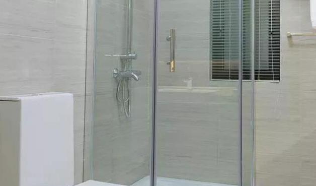 |卫生间干湿分离，淋浴房需要做多大？80×150cm够用吗？为什么？