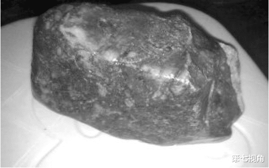 陨石|?2013年撞向地球的陨石,在半路被不明物体撞击解体,谁在保护人类?