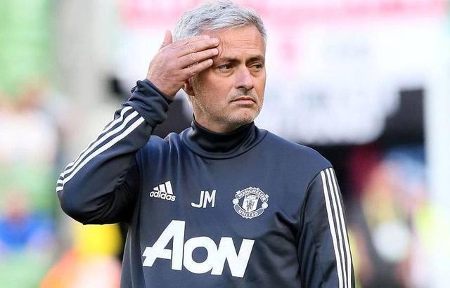 曼联|曼联的双标:拿了亚军和欧联是失败,拿了第三和欧联却是成功?