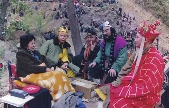 「西游记」西游记骗了观众34年，龙宫原来是这么拍出来的，难怪成为经典