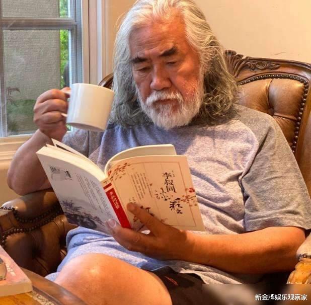 张纪中|张纪中小31岁娇妻谈婚后生活：喂完儿子研究长寿法，称老公为老爷