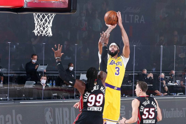 勒布朗·詹姆斯|疯狂！湖人6分险胜热火赛后，詹姆斯彻底摊牌全联盟，并承认一个事实