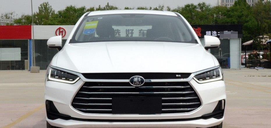 「比亚迪秦pro」9.79万提辆新款比亚迪秦Pro，开了5201公里后，车主说了句实在话