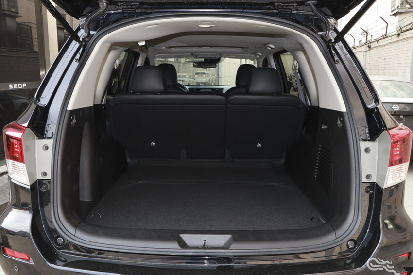 [新车]宁愿降价也不停产！这越野要“凉”了，跌破16万，30天才卖620辆