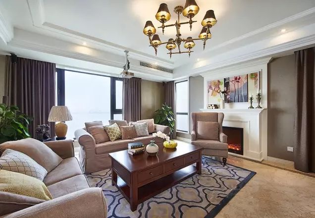 ▲客厅和阳台打通后，窗帘这样挂才更美观又实用！你家挂对了吗？