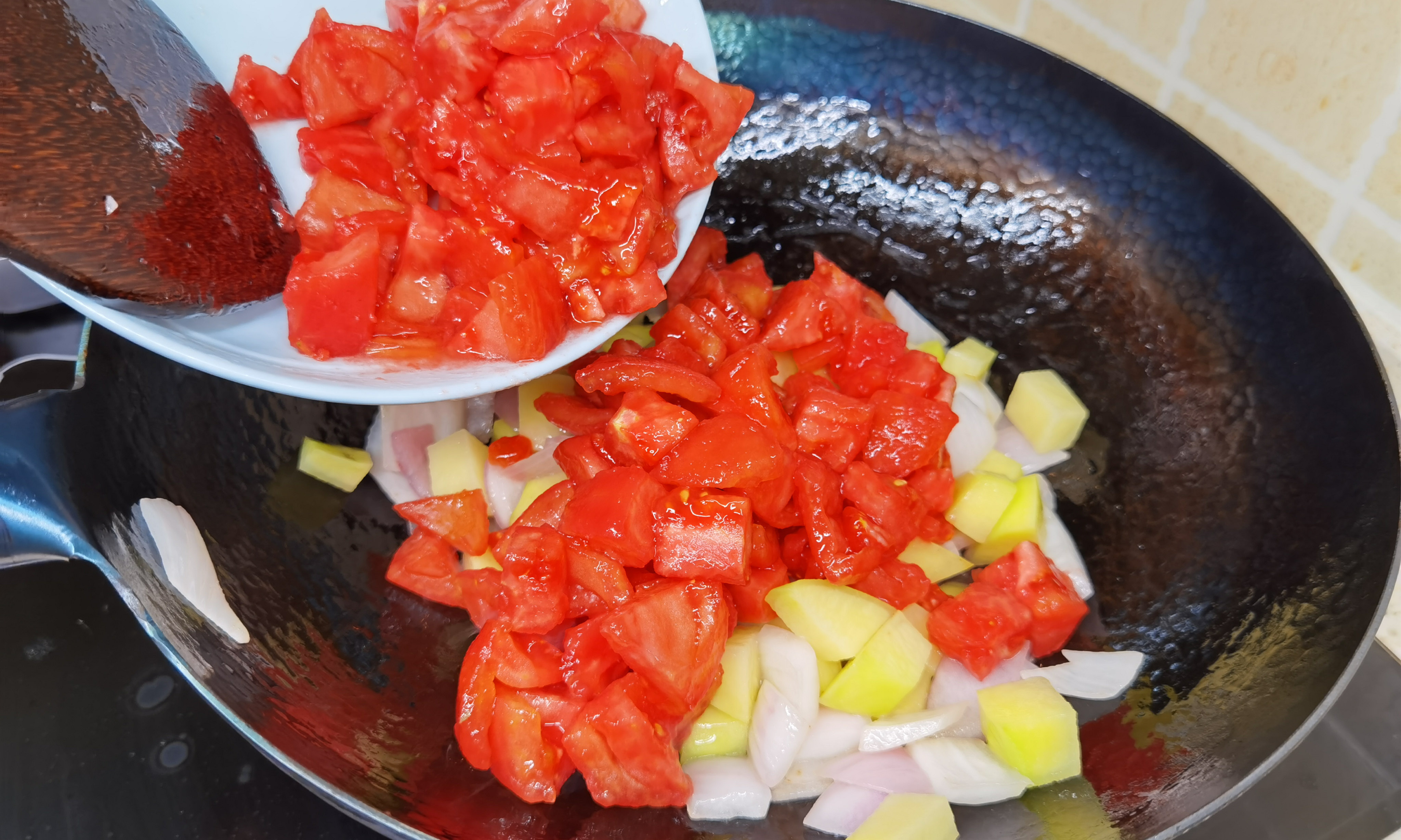 #面食#天气越热，儿子越馋这面食，隔三差五点名要吃，少了埋怨不够吃