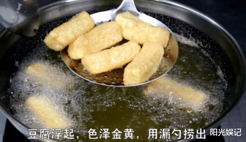 食材|家里来客人，媳妇准备4道家常菜，客人吃后直夸过瘾，饭菜全扫光！